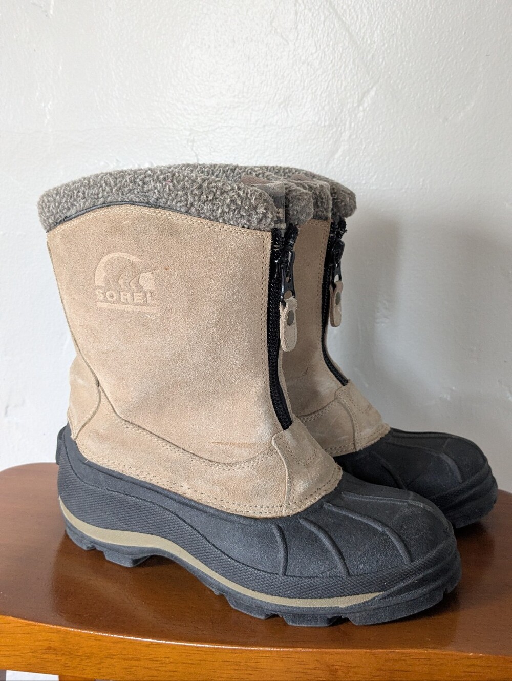 Sorel Ellesmere II Waterproof Winter Boots – Tan/Black, Size 10